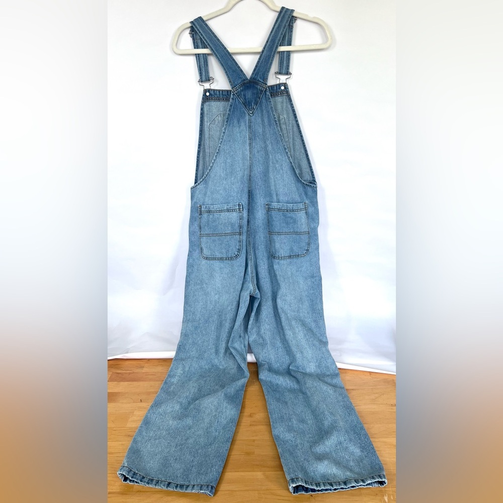 Wild Fable Light Blue Denim distressed size Large Overalls - Picture 2 of 5